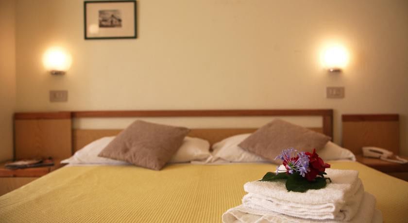 Hotel Quisisana Rimini Ngoại thất bức ảnh