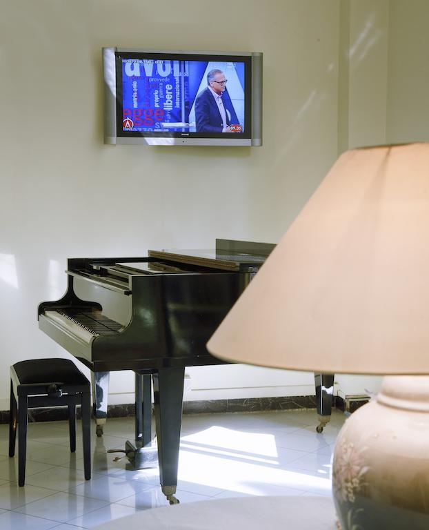 Hotel Quisisana Rimini Ngoại thất bức ảnh