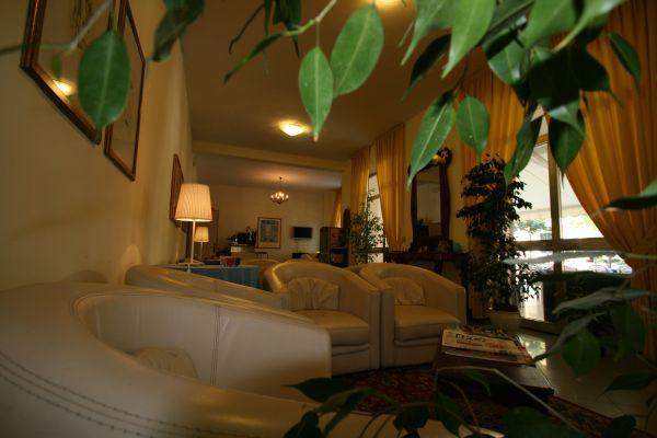 Hotel Quisisana Rimini Ngoại thất bức ảnh